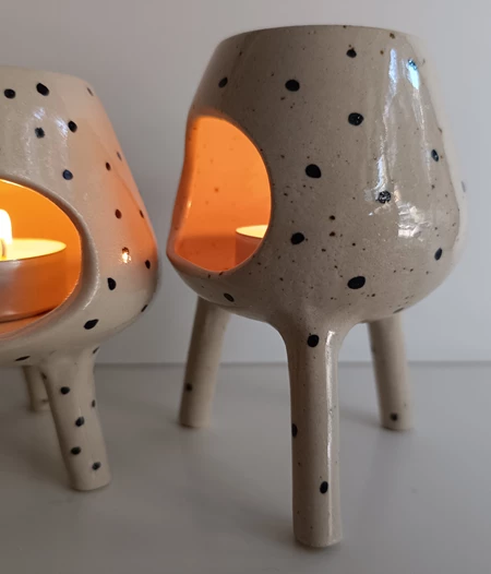Sweet Polka Dot Stoneware Oil Burner