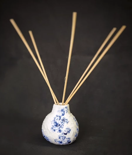 The Ocean Cradle Vase/ Room Diffuser/ Candle Holder
